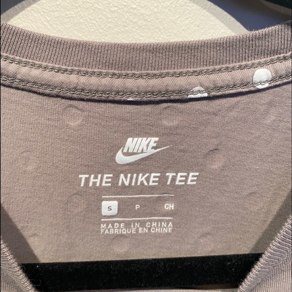 Women’s Nike NSW polka dot T Small - Picture 4 of 5